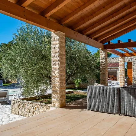 Σπίτι διακοπών 58 *