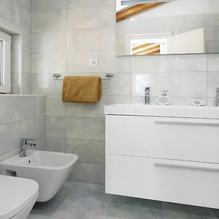 58 Σπίτι διακοπών Σίμπενικ