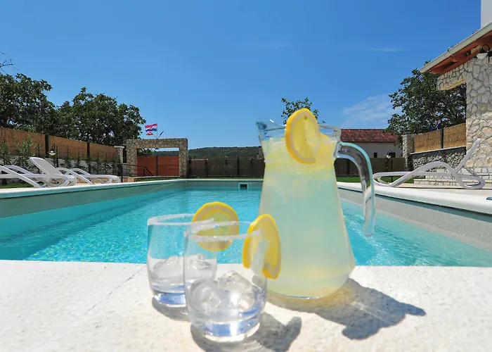 58 בית נופש שיבניק