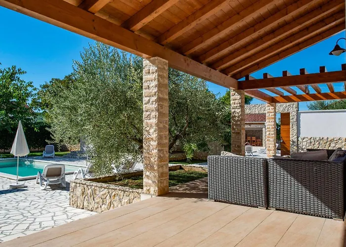 בית נופש 58 *